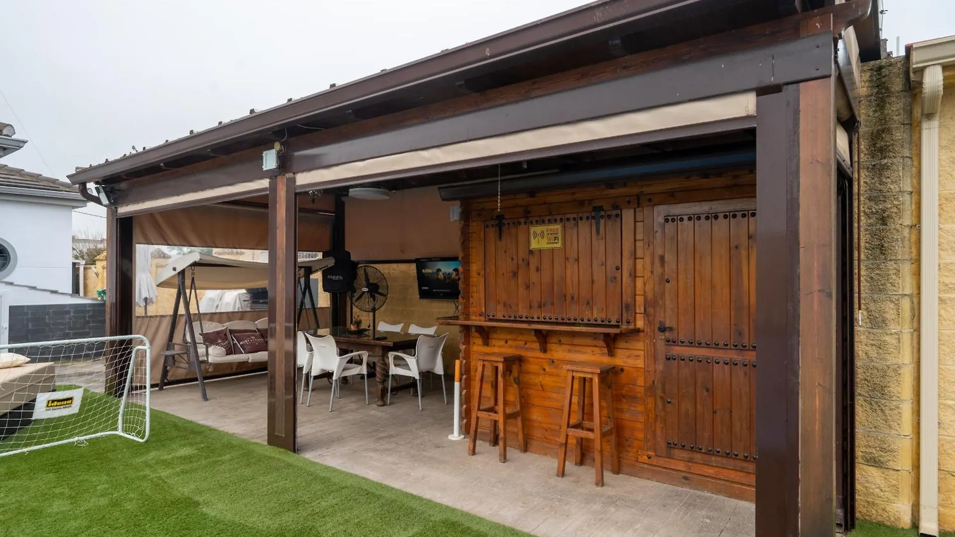 Casa De Invitados Hasta 6 Personas Circuito De Sevilla Carmona  Carmona (Seville)